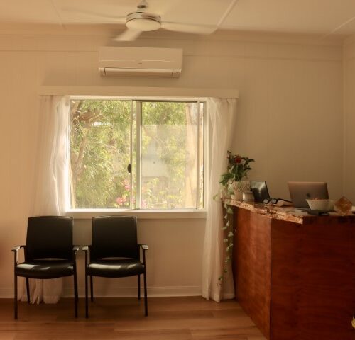 foyer-entrance-desk-yeppoon